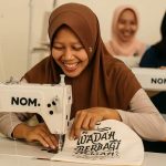 tote bag kanvas, totebag kanvas, tote bag, totebag, tote bag kanvas custom, totebag kanvas custom, souvenir tote bag, souvenir totebag, souvenir tote bag kanvas, souvenir totebag kanvas, goodie bag kanvas, souvenir wedding, souvenir pernikahan, souvenir lamaran, tote bag kanvas polos, totebag kanvas polos, totebag kanvas jogja, tote bag kanvas Jogja, corporate gift, souvenir perusahaan, souvenir event corporate