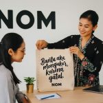 tote bag kanvas, totebag kanvas, tote bag, totebag, tote bag kanvas custom, totebag kanvas custom, souvenir tote bag, souvenir totebag, souvenir tote bag kanvas, souvenir totebag kanvas, goodie bag kanvas, souvenir wedding, souvenir pernikahan, souvenir lamaran, tote bag kanvas polos, totebag kanvas polos, totebag kanvas jogja, tote bag kanvas Jogja, corporate gift, souvenir perusahaan, souvenir event corporate